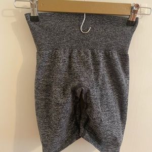 NVGTN Scrunch Shorts